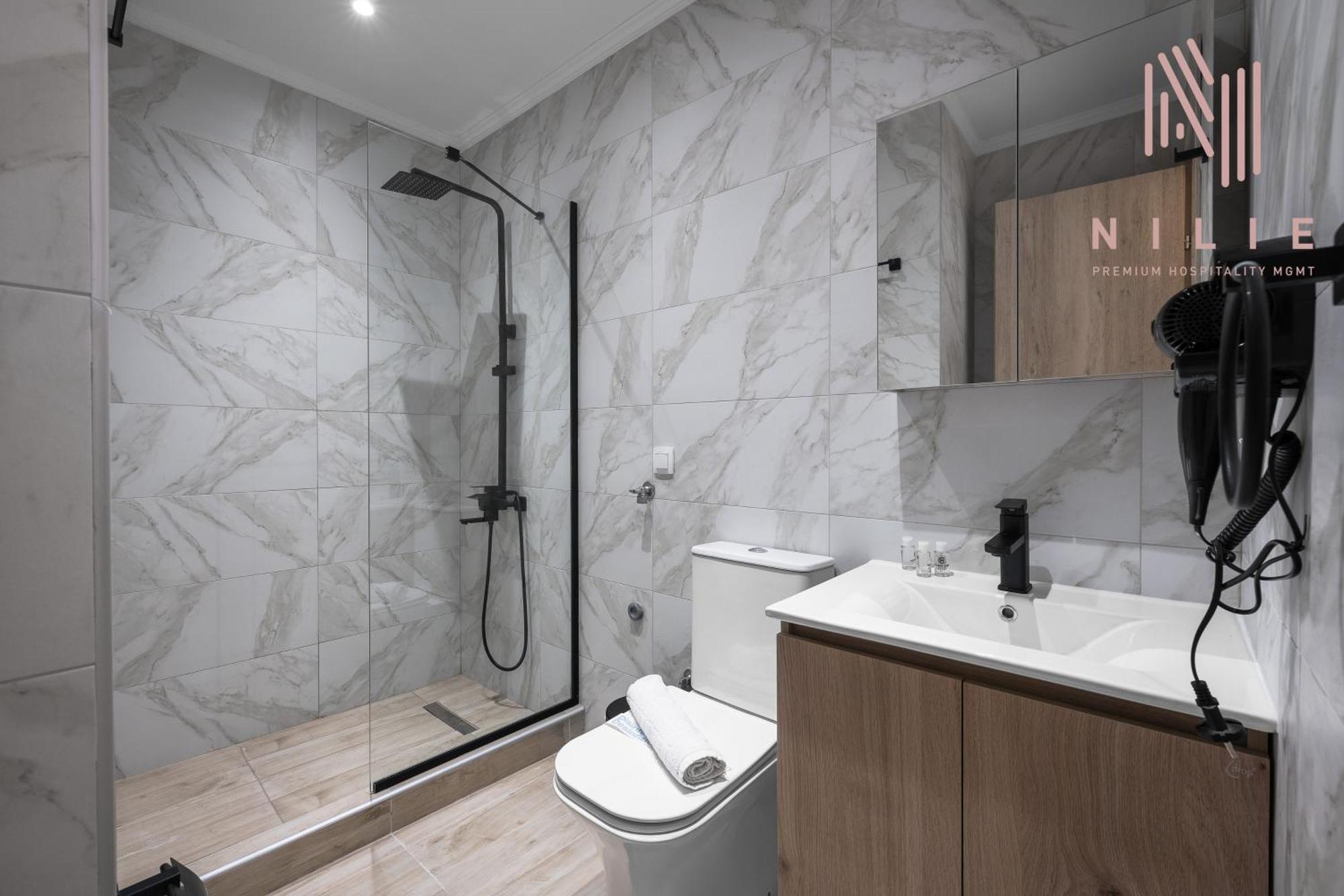 V1, Nilie Hospitality Mgmt Apartment เทสซาโลนิกิ ภายนอก รูปภาพ