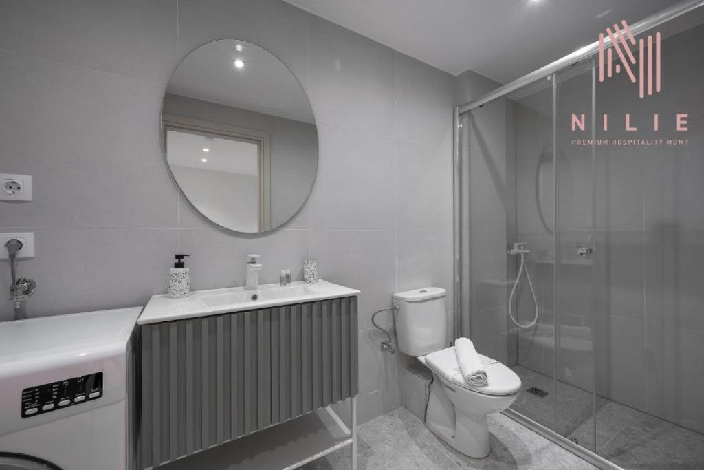 V1, Nilie Hospitality Mgmt Apartment เทสซาโลนิกิ ภายนอก รูปภาพ