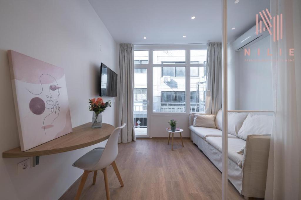 V1, Nilie Hospitality Mgmt Apartment เทสซาโลนิกิ ภายนอก รูปภาพ
