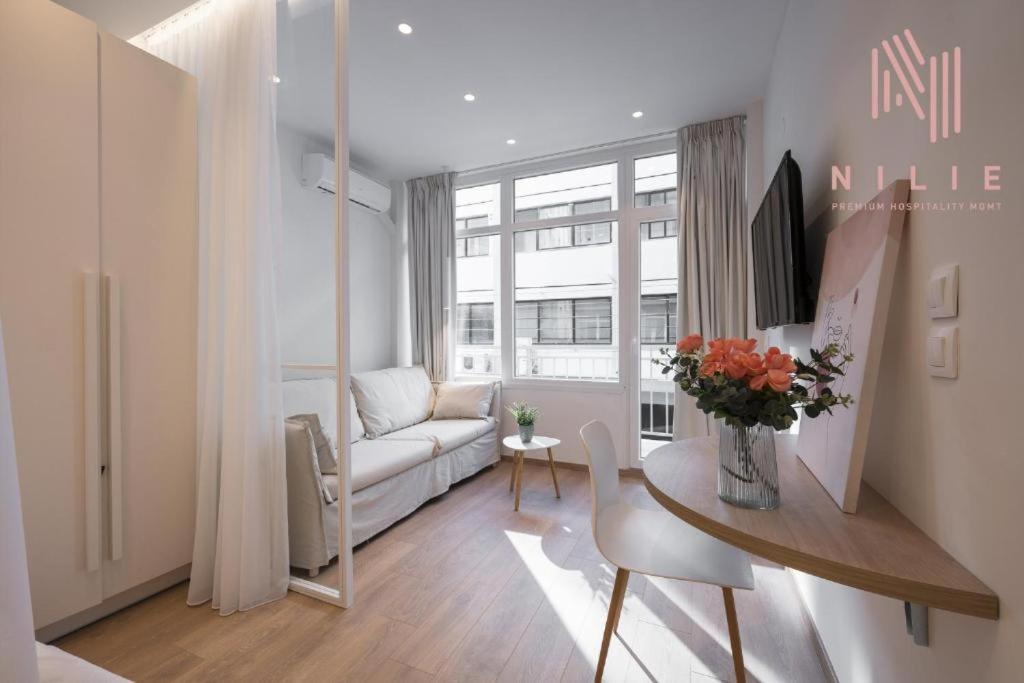 V1, Nilie Hospitality Mgmt Apartment เทสซาโลนิกิ ภายนอก รูปภาพ